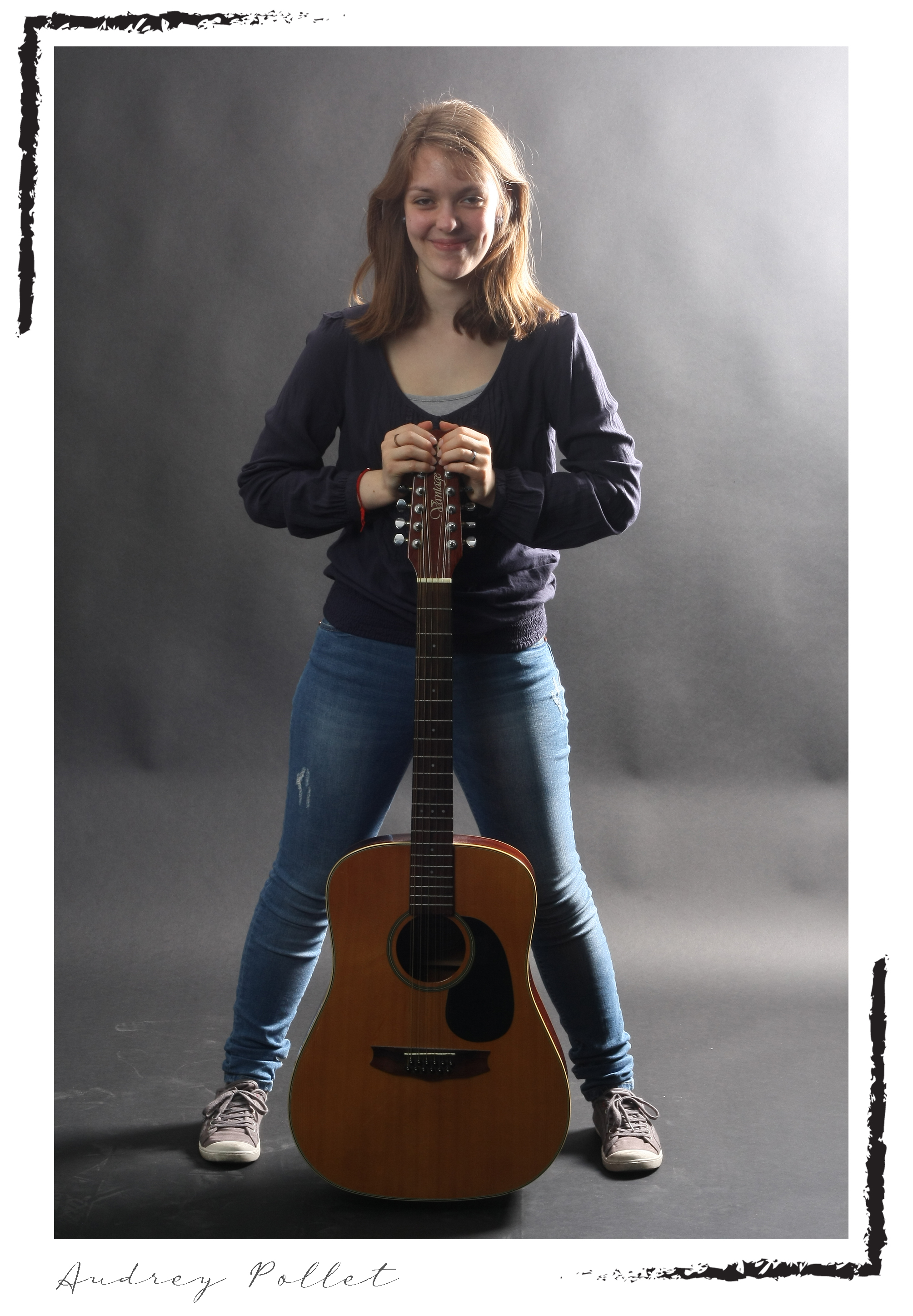 portrait jeune fille et guitare